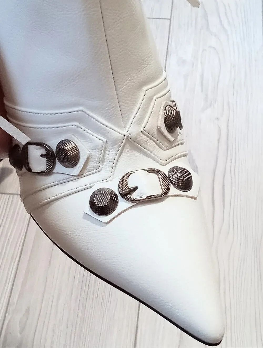(ST1-6076) Women's White Knee - High Pointed Stiletto Boots Sz 10 - Picture 6 of 17